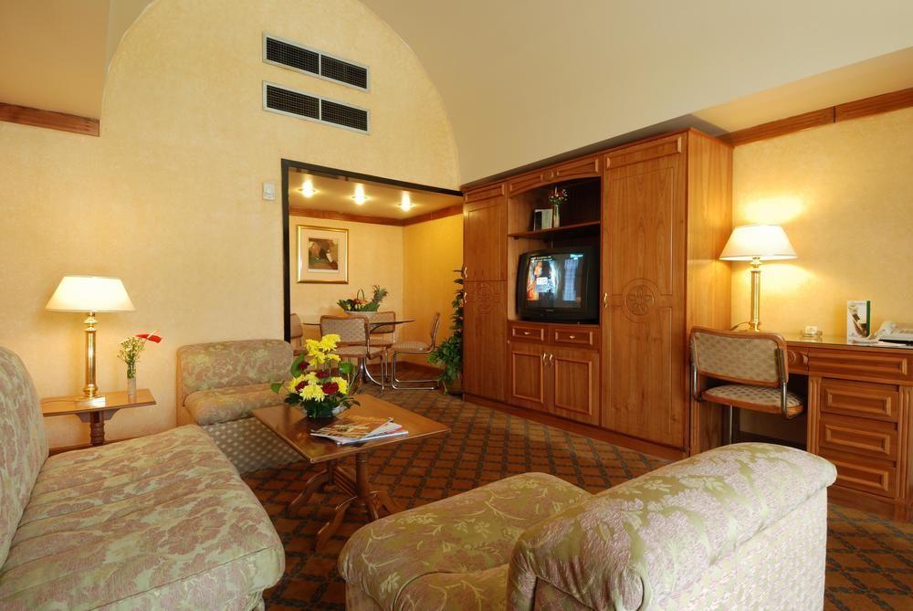 Jaz Pyramids Hotel Kafr Ghatati
