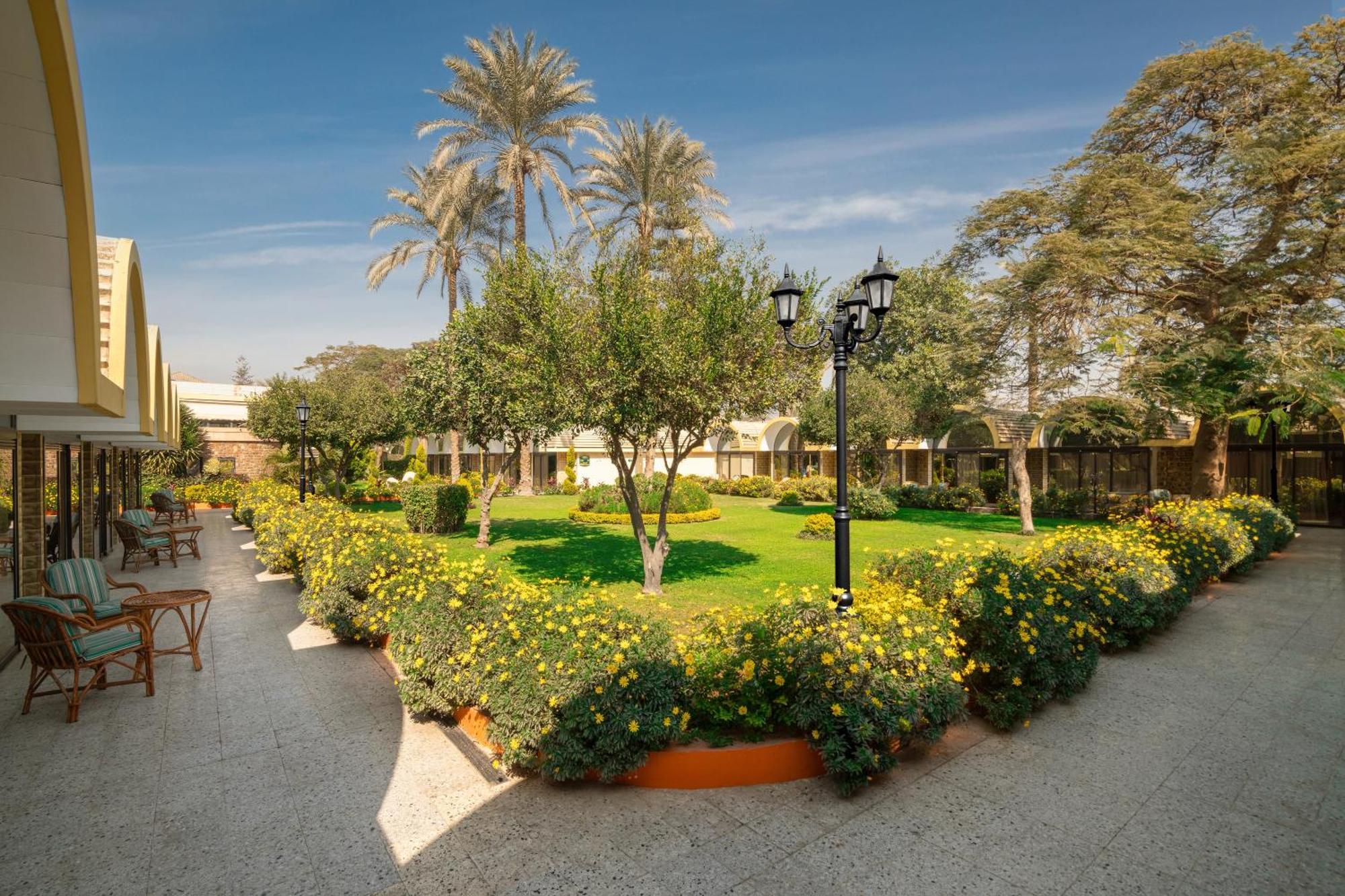 Jaz Pyramids Hotel Kafr Ghatati