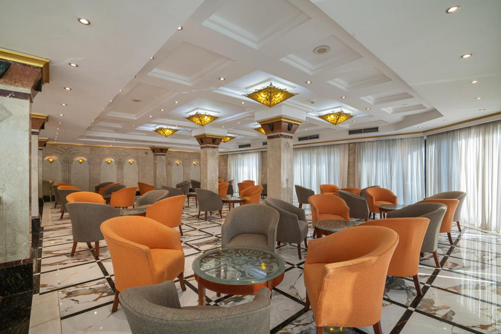 Hotel Jaz Pyramids 4*